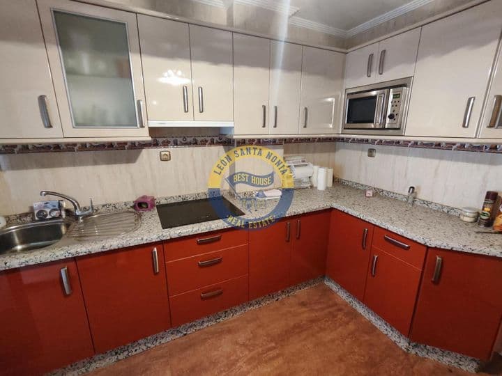 3 bedrooms apartment for sale in Leon, Spain - Image 2