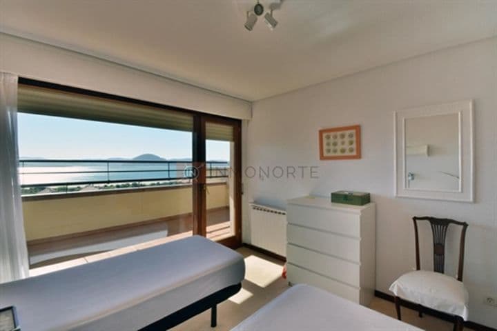 4 bedrooms apartment for sale in Laredo, Spain - Image 9