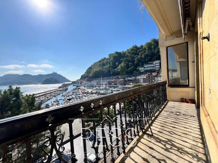 4 bedrooms apartment for sale in Donostia-San Sebastian, Spain - Image 3