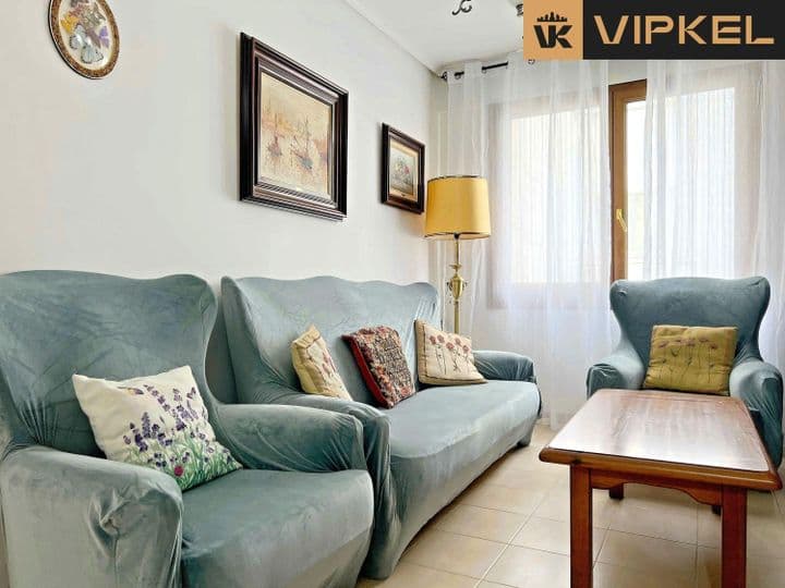 4 bedrooms apartment for rent in Corunna, Spain - Image 9