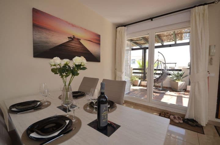 2 bedrooms apartment for sale in La Duquesa, Spain - Image 10