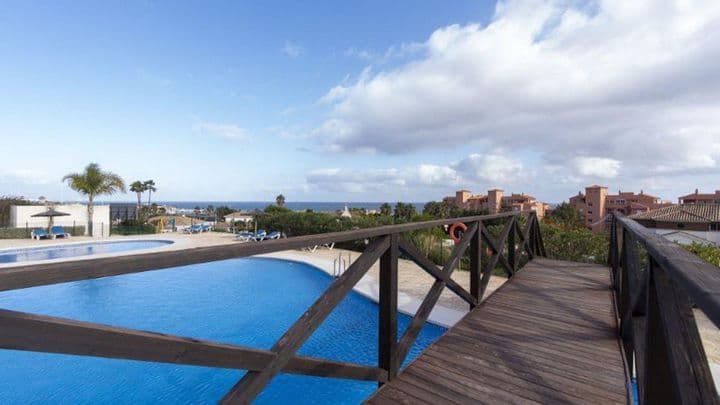 2 bedrooms apartment for sale in La Duquesa, Spain - Image 2