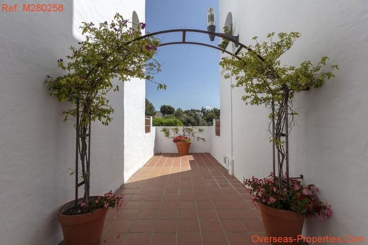 3 bedrooms apartment for sale in Nueva Andalucia, Spain - Image 12