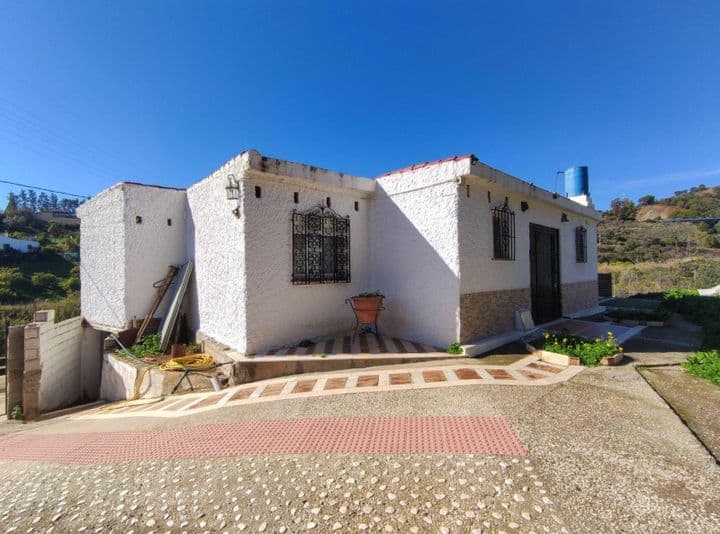 4 bedrooms house for sale in Estepona, Spain - Image 2