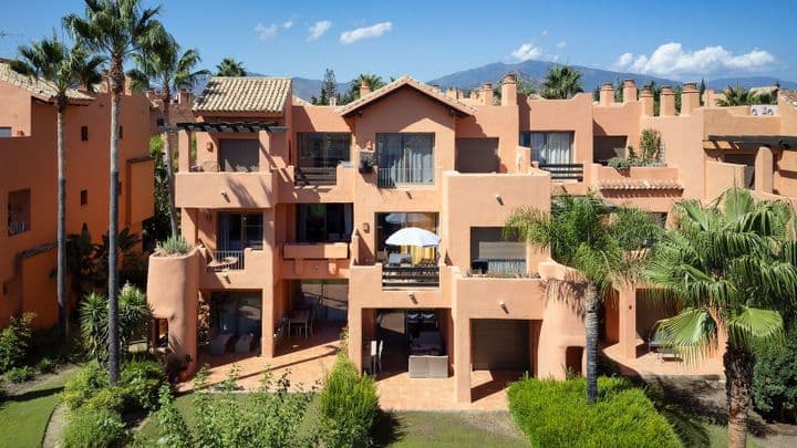 2 bedrooms apartment for sale in Nagueles-Milla de Oro, Spain - Image 2