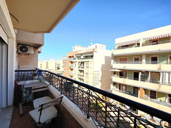 3 bedrooms apartment for sale in Centro, Spain - Image 3