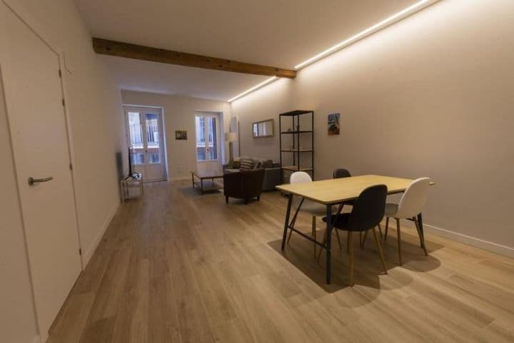 1 bedroom apartment for rent in Pamplona, Spain - Image 4