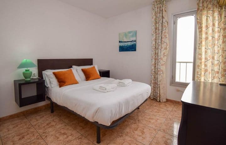 3 bedrooms apartment for sale in Fuengirola, Spain - Image 9