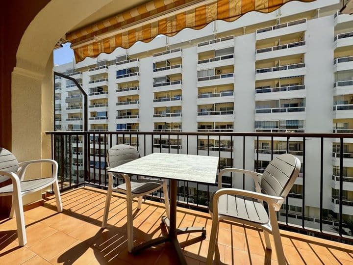 3 bedrooms apartment for sale in Fuengirola, Spain - Image 2