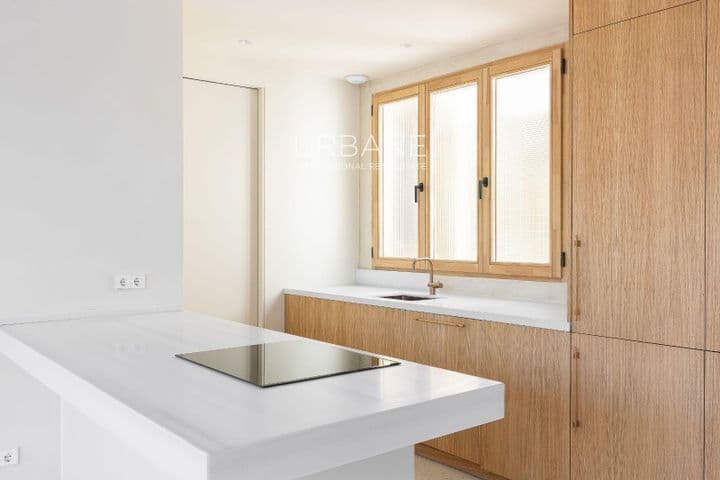 2 bedrooms house for sale in Ciutat Vella, Spain - Image 11