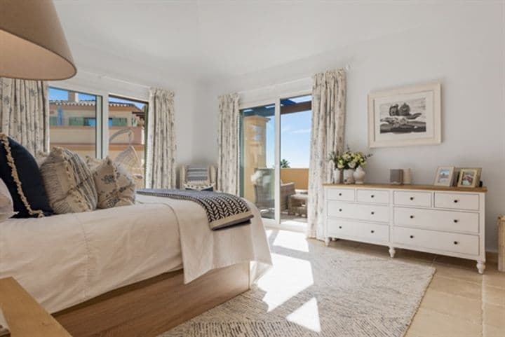 4 bedrooms apartment for sale in Benahavis, Spain - Image 11