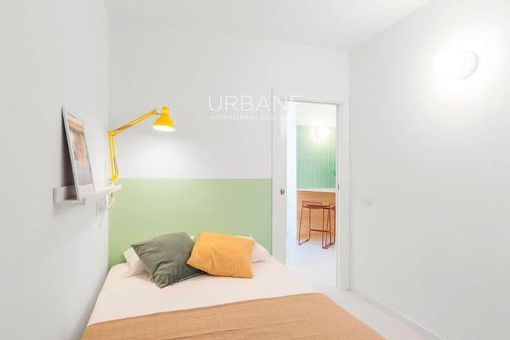 2 bedrooms apartment for sale in Ciutat Vella, Spain - Image 8