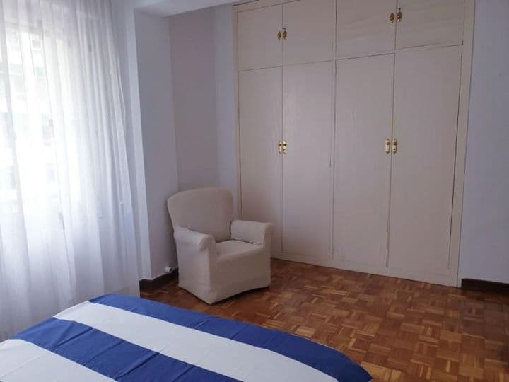 2 bedrooms apartment for rent in Pamplona, Spain - Image 7