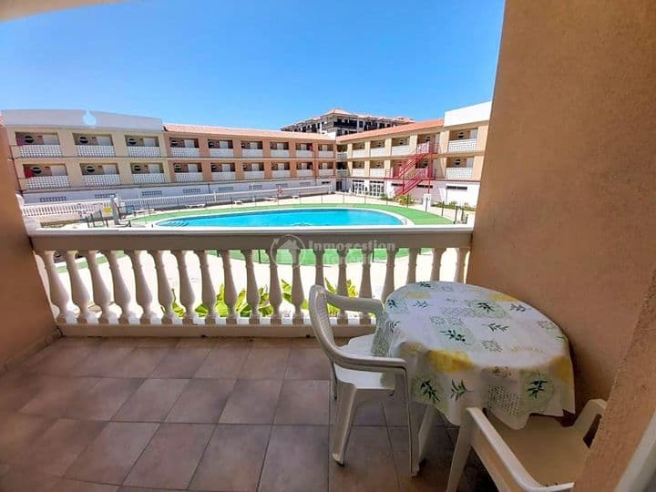 Apartment for rent in Costa del Silencio-Las Galletas, Spain - Image 5