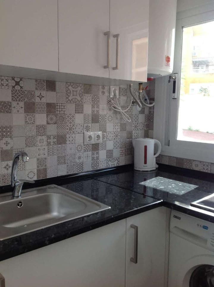 1 bedroom apartment for rent in Benalmadena Pueblo, Spain - Image 7