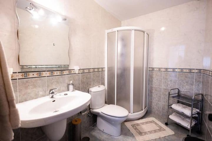 4 bedrooms house for sale in La Campina, Spain - Image 8