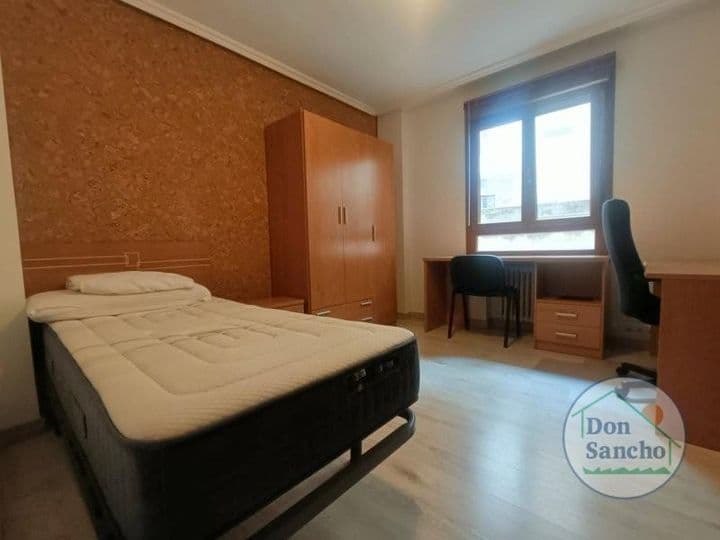 4 bedrooms apartment for sale in Valladolid, Spain - Image 5