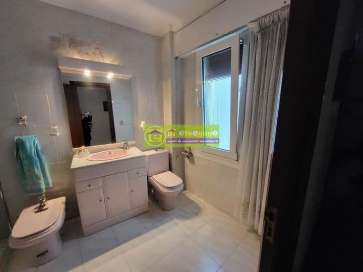 4 bedrooms apartment for sale in Santurtzi, Spain - Image 10