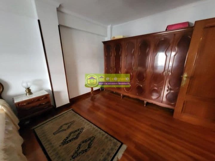 4 bedrooms apartment for sale in Santurtzi, Spain - Image 11