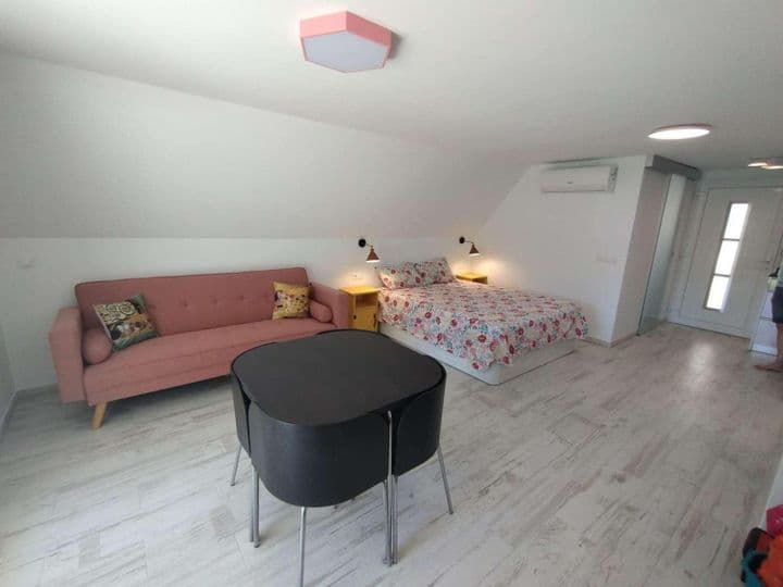 Apartment for rent in Centro, Spain - Image 7