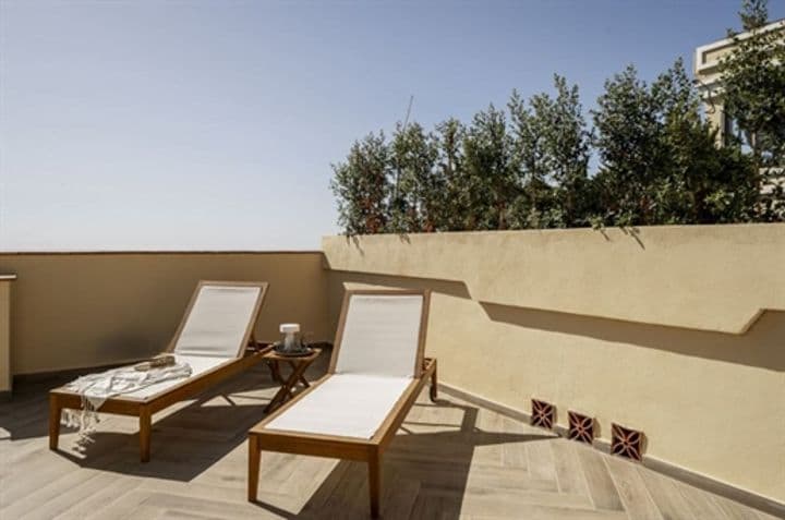 3 bedrooms apartment for sale in Benahavis, Spain - Image 2