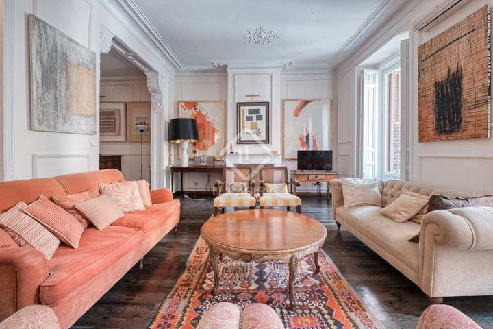 3 bedrooms apartment for sale in Madrid, Spain - Image 8