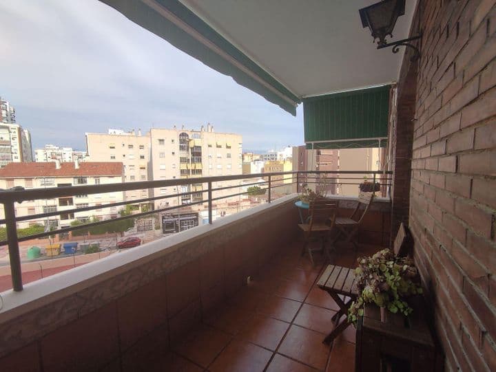 3 bedrooms apartment for rent in Cruz de Humilladero, Spain - Image 2