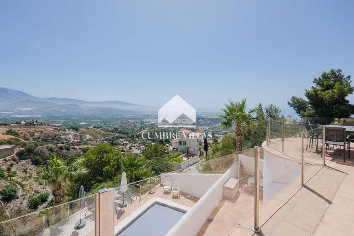 4 bedrooms house for sale in Salobrena, Spain - Image 4