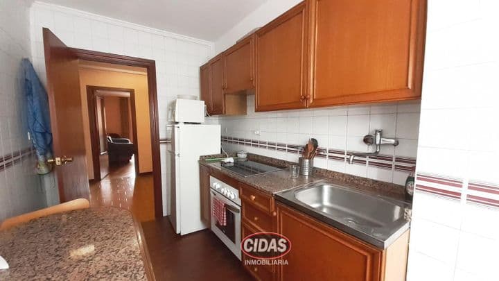 3 bedrooms apartment for rent in Oviedo, Spain - Image 2