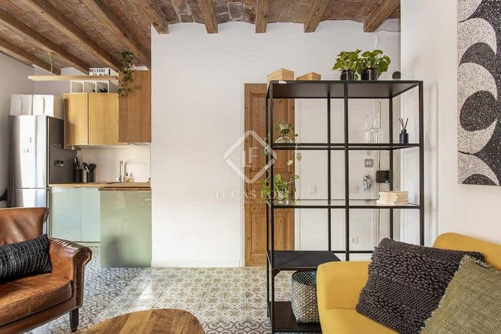 2 bedrooms apartment for rent in Barcelona, Spain - Image 7