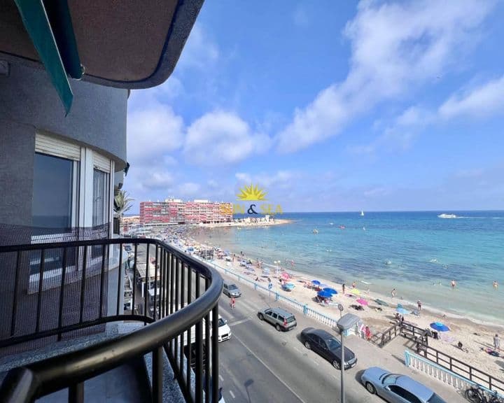 3 bedrooms apartment for rent in Playa de los Locos quarter, Spain - Image 2