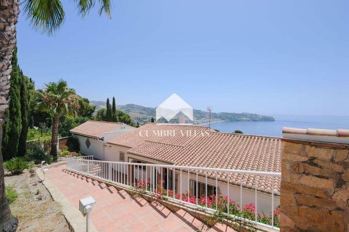 4 bedrooms house for sale in La Herradura, Spain - Image 9