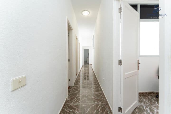 4 bedrooms apartment for sale in Centro, Spain - Image 8