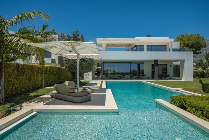 5 bedrooms house for sale in Marbella, Spain - Image 2