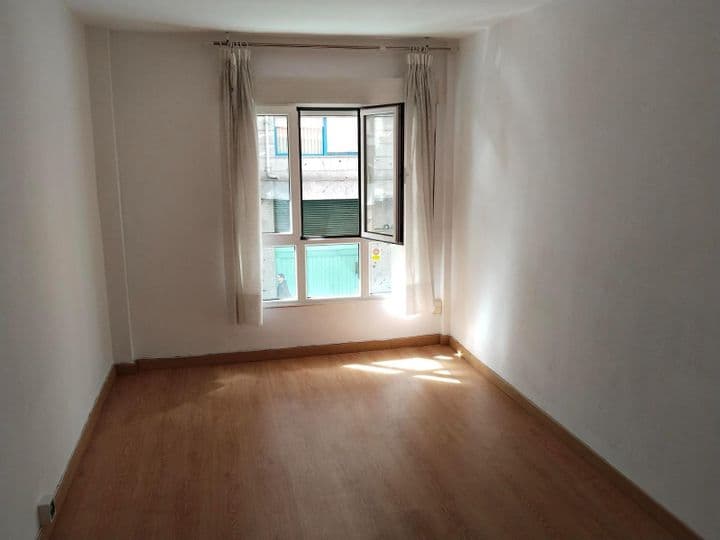 4 bedrooms apartment for sale in Oviedo, Spain - Image 10