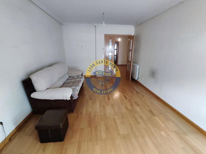 2 bedrooms apartment for sale in Leon, Spain - Image 3