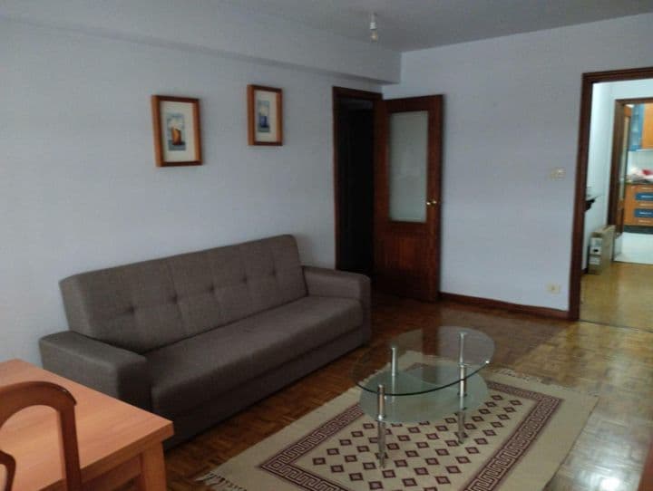 3 bedrooms apartment for rent in Vigo, Spain - Image 3