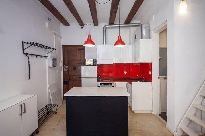 2 bedrooms apartment for rent in Ciutat Vella, Spain - Image 12