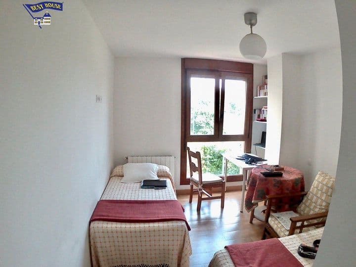 3 bedrooms apartment for rent in Santander, Spain - Image 4