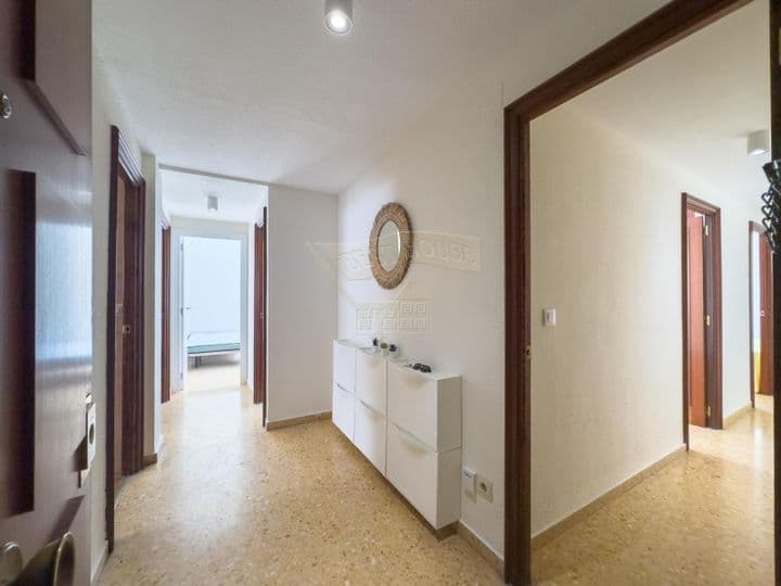 4 bedrooms apartment for rent in Valencia, Spain - Image 3