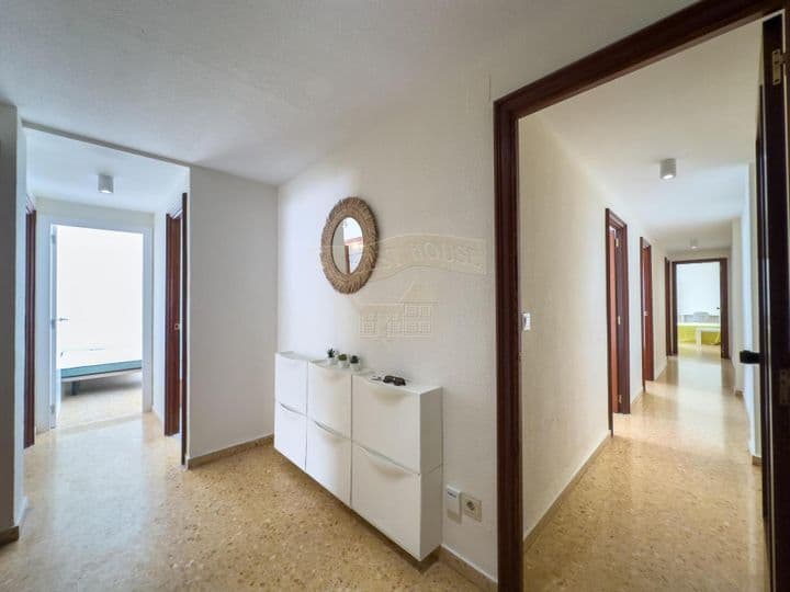 4 bedrooms apartment for rent in Valencia, Spain - Image 2