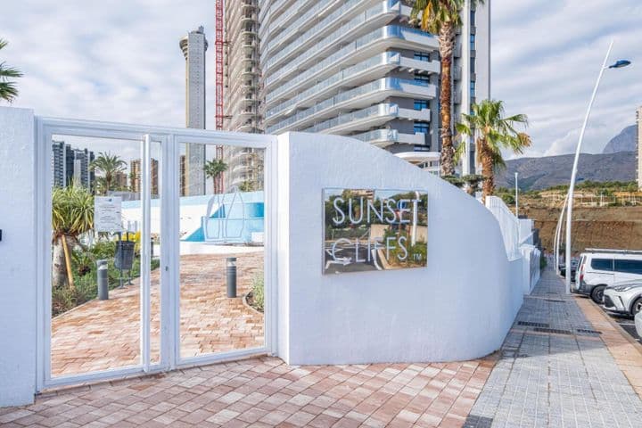 2 bedrooms apartment for rent in Playa de Poniente, Spain - Image 2