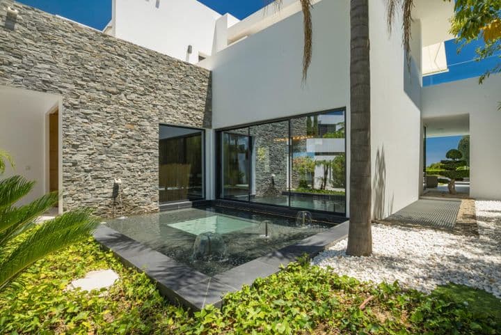 5 bedrooms house for sale in Marbella, Spain - Image 8