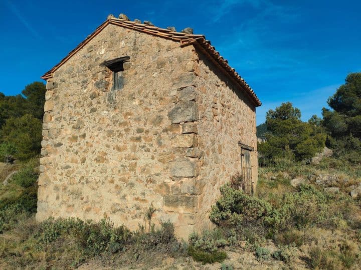 House for sale in Valderrobres, Spain - Image 4