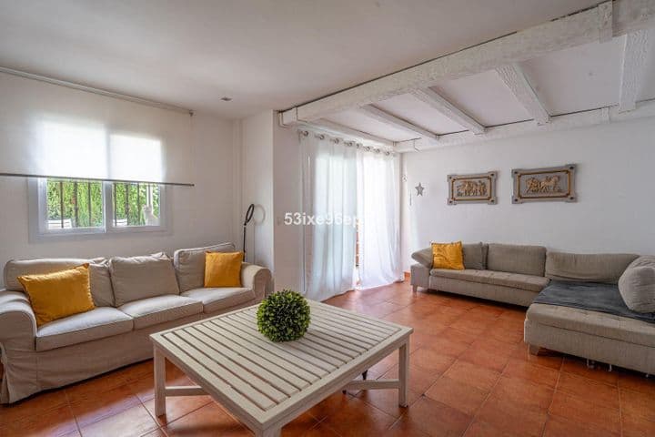 3 bedrooms house for sale in La Duquesa, Spain - Image 2