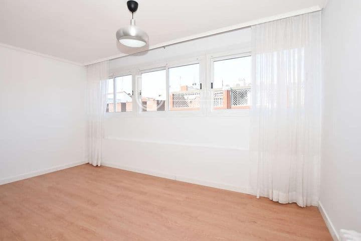 3 bedrooms apartment for rent in Chamberi, Spain - Image 11