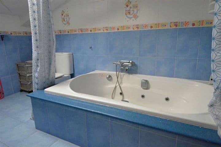 3 bedrooms apartment for sale in Laredo, Spain - Image 11