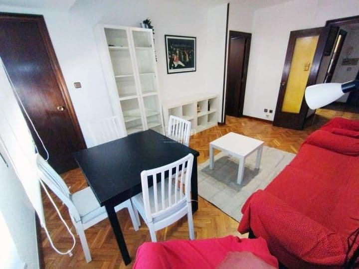 3 bedrooms apartment for rent in Universidad, Spain - Image 6