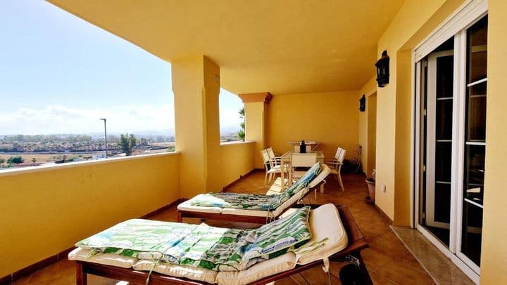 2 bedrooms apartment for rent in Nueva Andalucia, Spain - Image 8