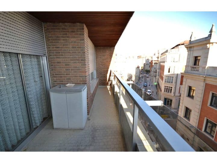 4 bedrooms apartment for rent in Palencia, Spain - Image 6